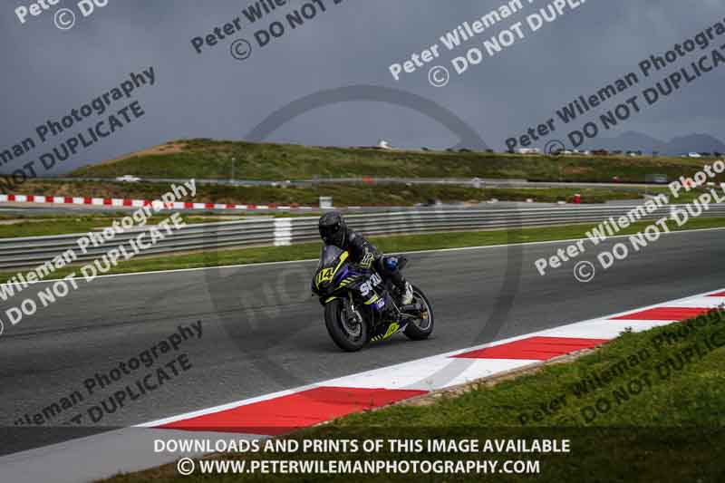 cadwell no limits trackday;cadwell park;cadwell park photographs;cadwell trackday photographs;enduro digital images;event digital images;eventdigitalimages;navarra;no limits trackdays;peter wileman photography;racing digital images;trackday digital images;trackday photos